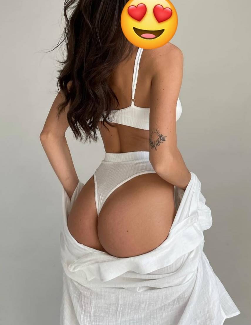 İkitelli Escort Bayan Hatice İle Baştan Çıkarıcı Kaçamaklar