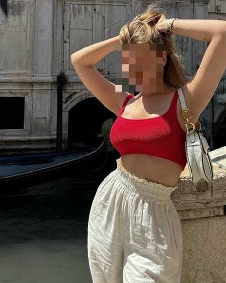 İkitelli Escort Bayanlar İle Geceler Tutkulu Ve Seksi
